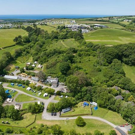 Willow Valley Glamping Bude Exterior foto