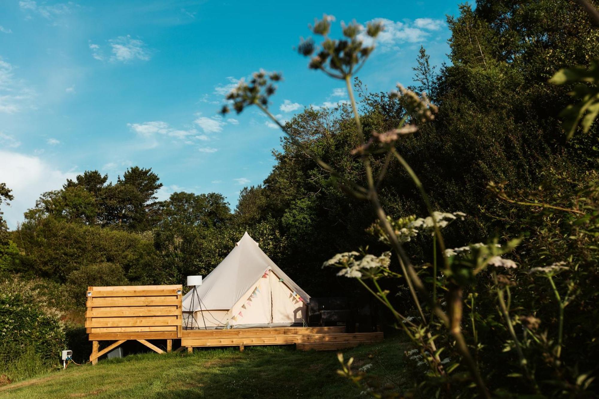 Willow Valley Glamping Bude Exterior foto